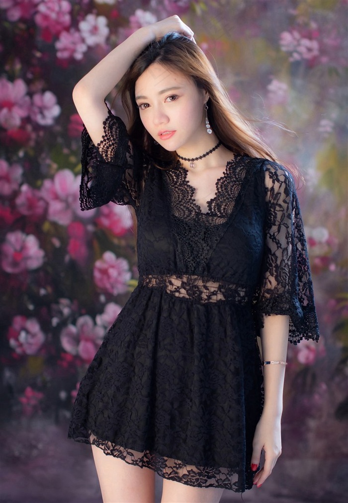坤坤寒进桃子里